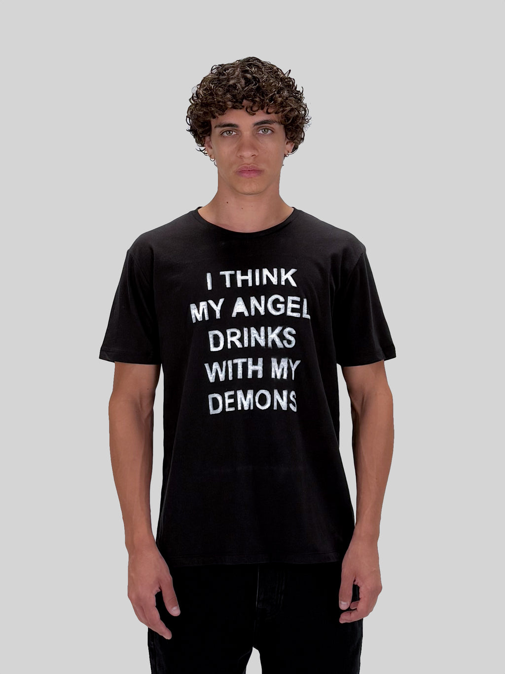 T-SHIRT - BLACK